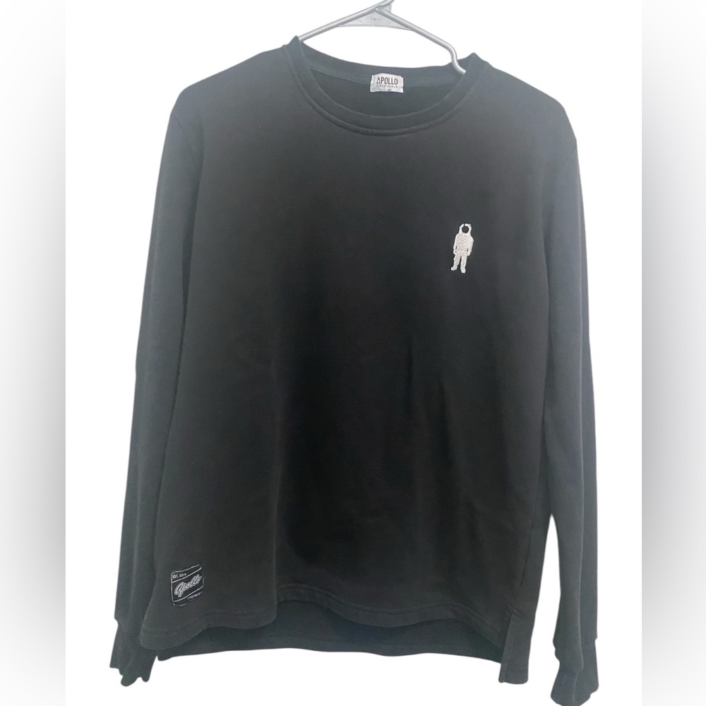 Apollo Sweater Small GUC